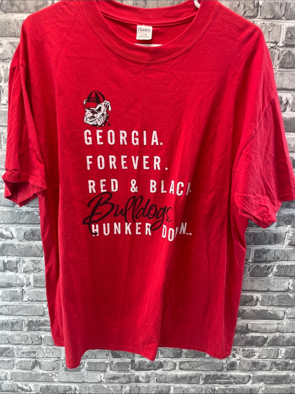 Georgia Bulldogs Graphic Tee with Black & White Print